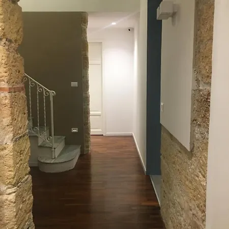 Terrazza Leoni Bed and breakfast Palermo